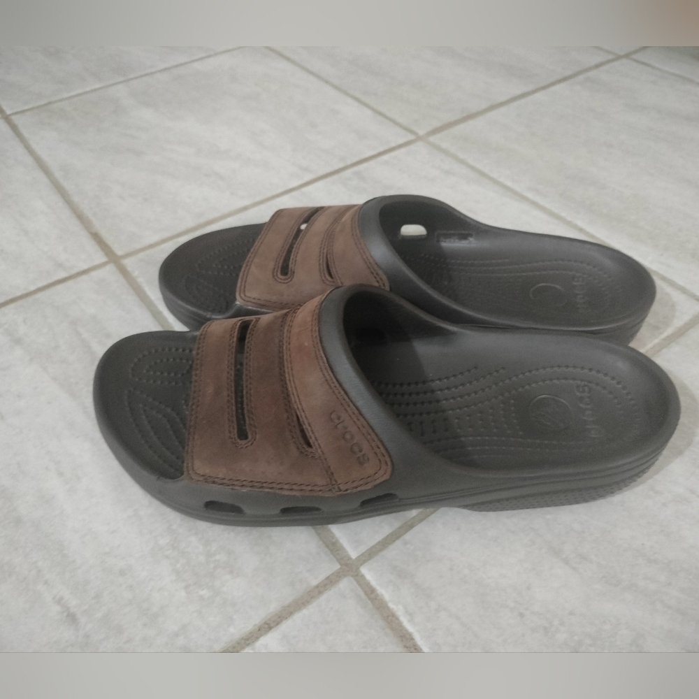 CROCS Yukon Mesa Men's Brown Slides With Leather Upper TrimSize 12